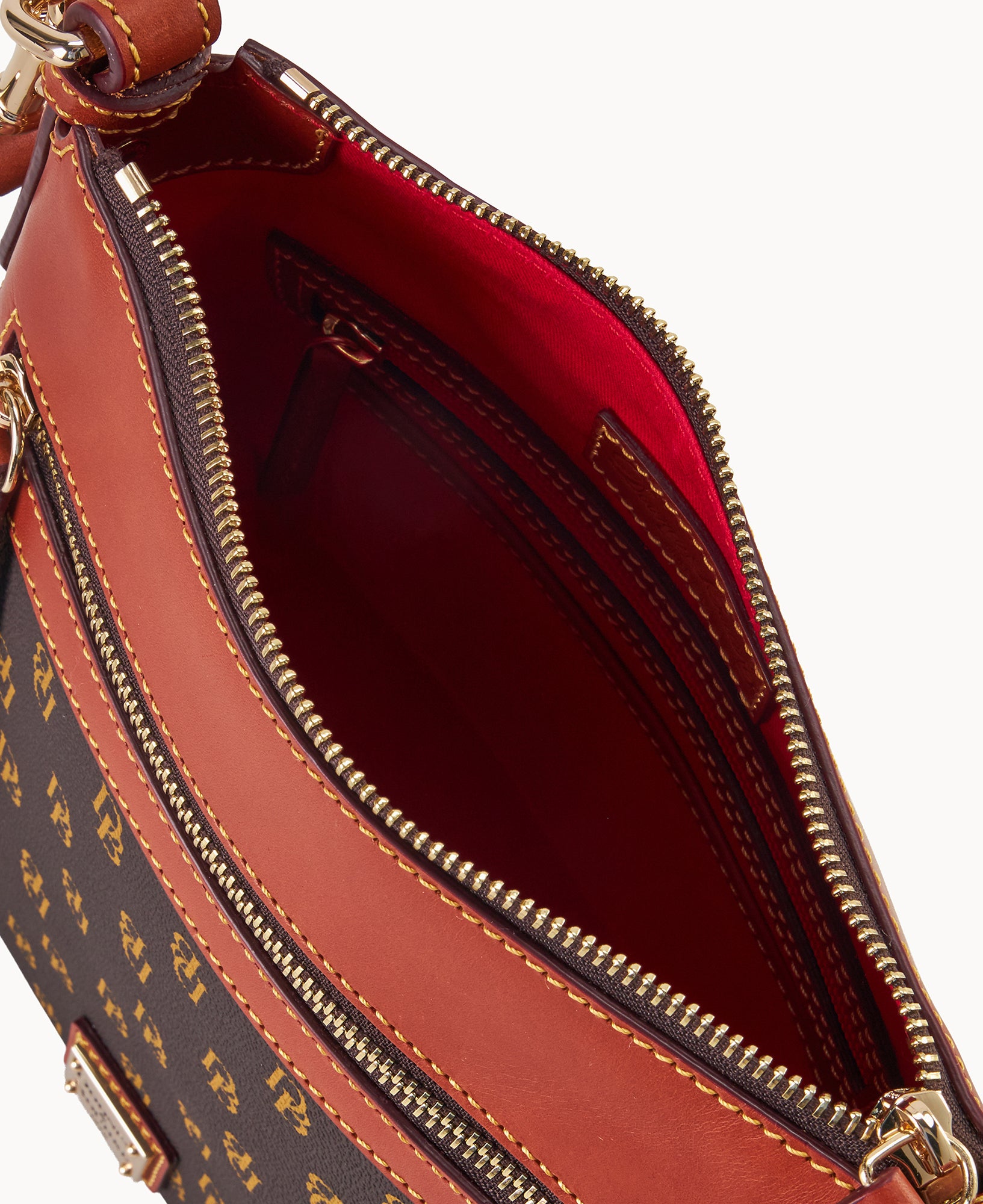 Gretta Crossbody 25 - Image 3