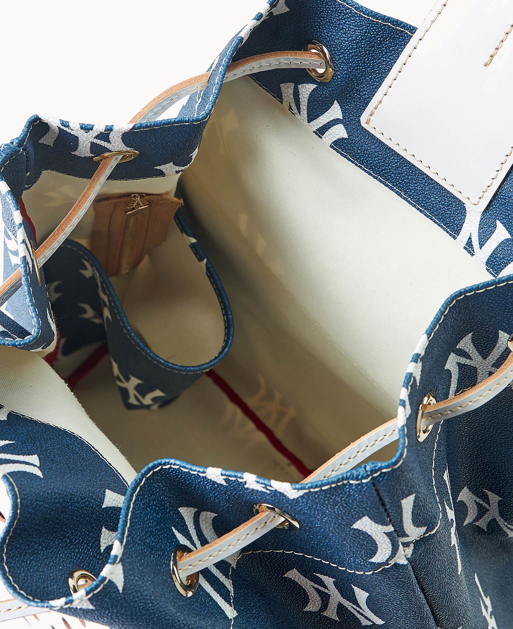 MLB Yankees Pickleball Sling - Image 3